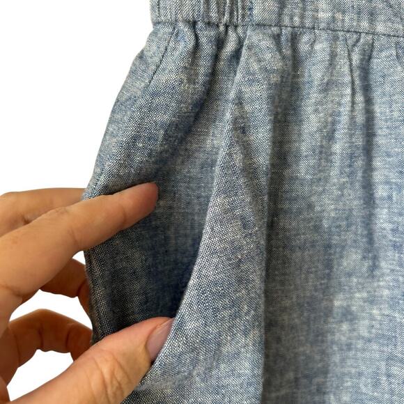 NWT LOFT Chambray Linen Blend Skirt Size Large with Pockets Elastic Waist - Picture 3 of 6
